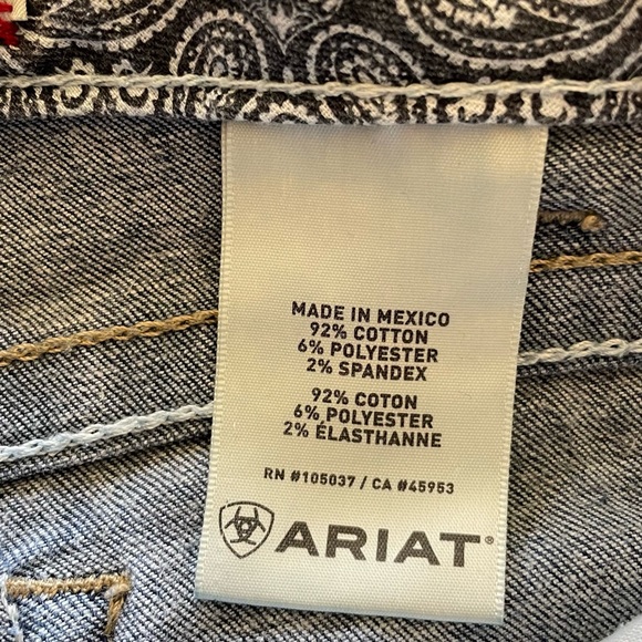 Women’s Ariat jeans - Picture 2 of 9